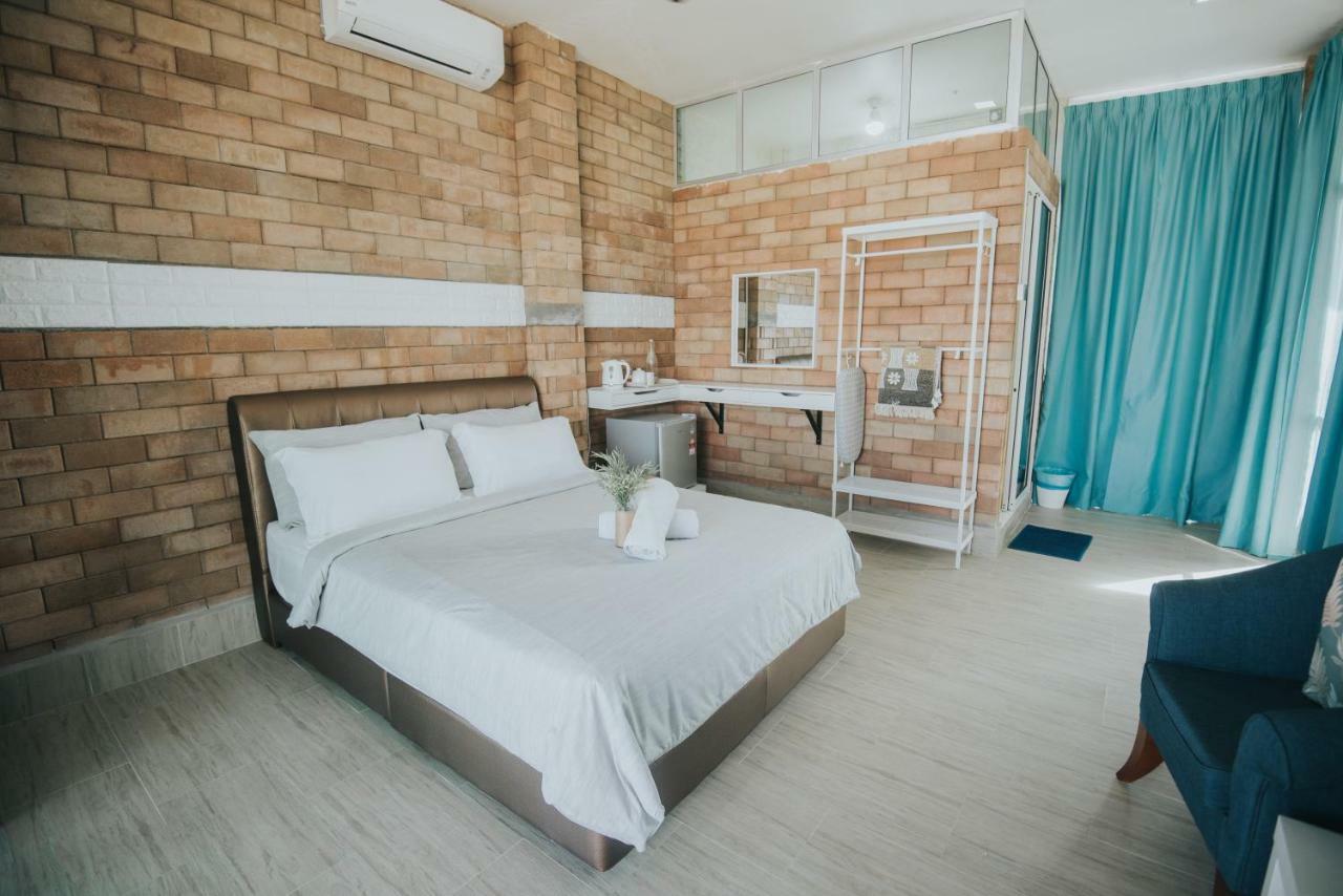 Ombak Deru Lodge Marang Ngoại thất bức ảnh