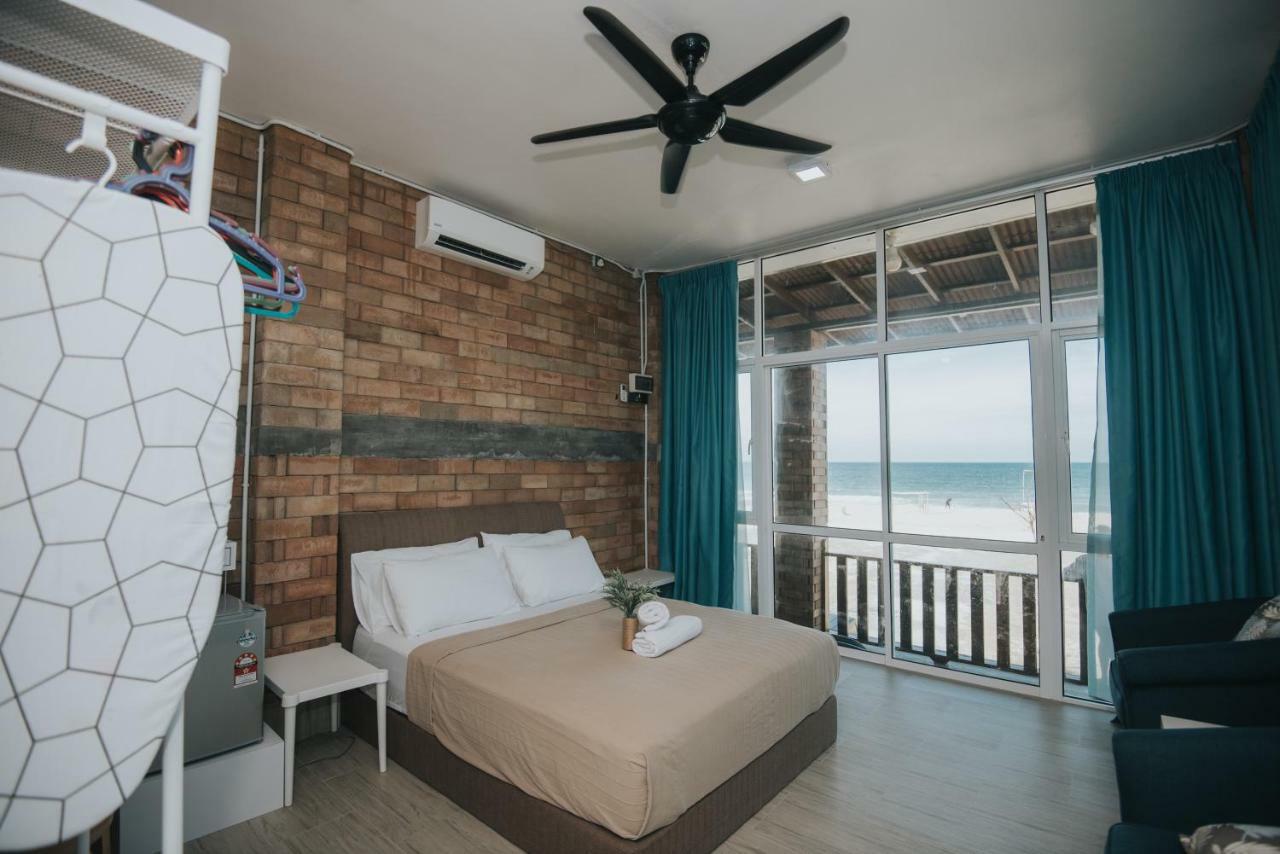 Ombak Deru Lodge Marang Ngoại thất bức ảnh