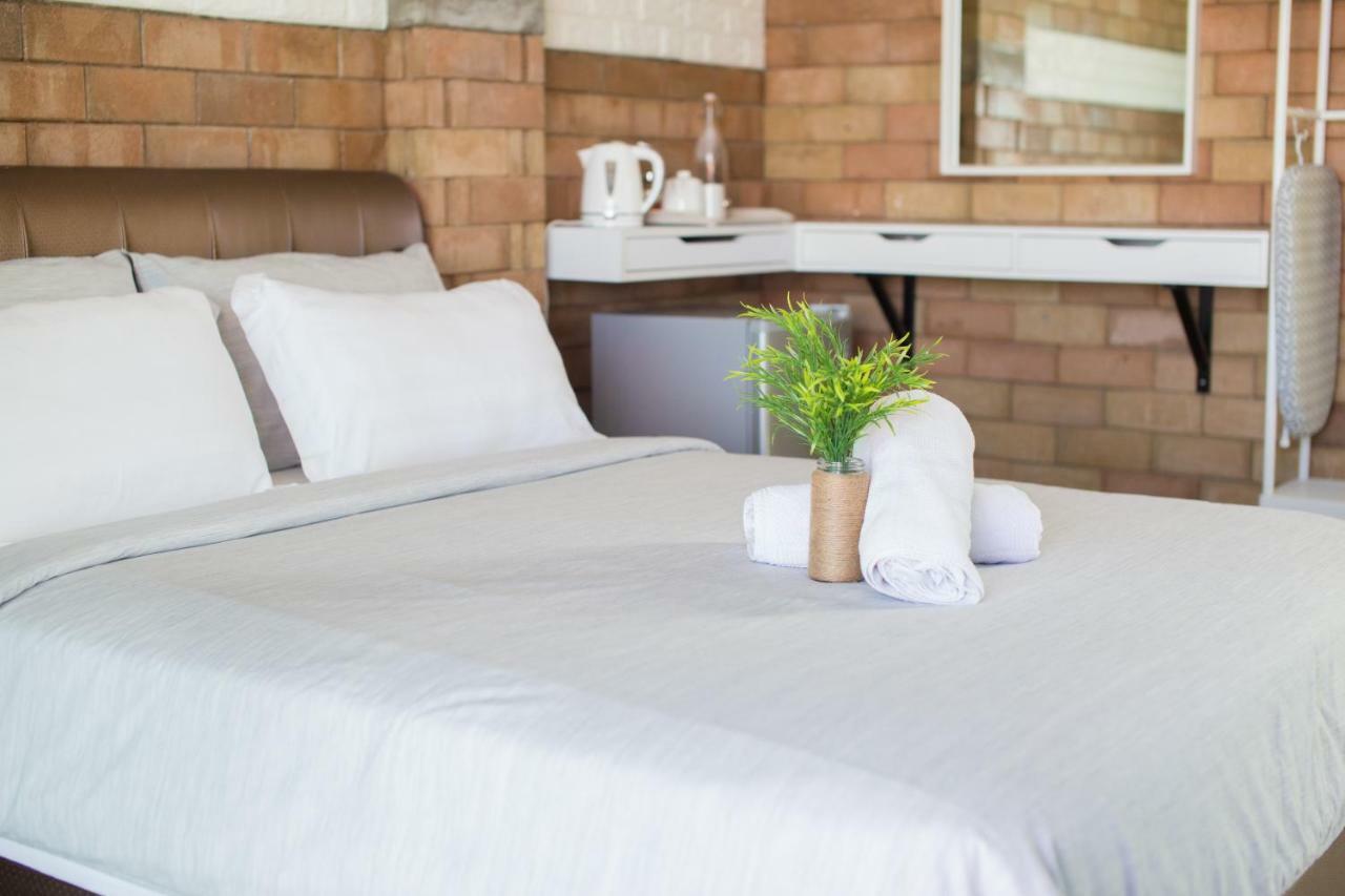 Ombak Deru Lodge Marang Ngoại thất bức ảnh